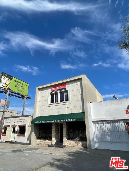 8556 Venice Boulevard in Culver City